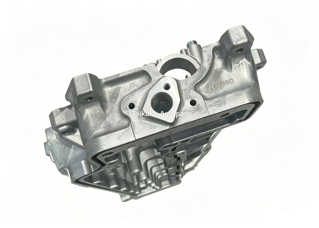 Die-cast One-piece Camshaft Housing J08C 11103-E0230 Durable Engine Part for Heavy Duty Vehicles